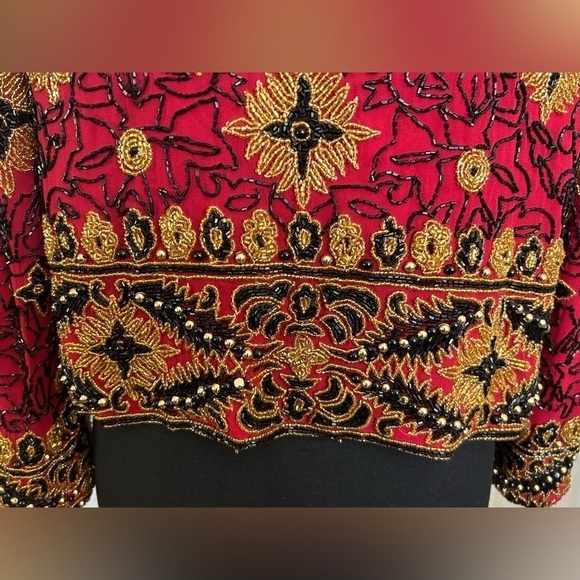 🌟Vintage Papell Boutique Red Silk Heavy Beaded Holiday Costume Formal Jacket S - Picture 7 of 8